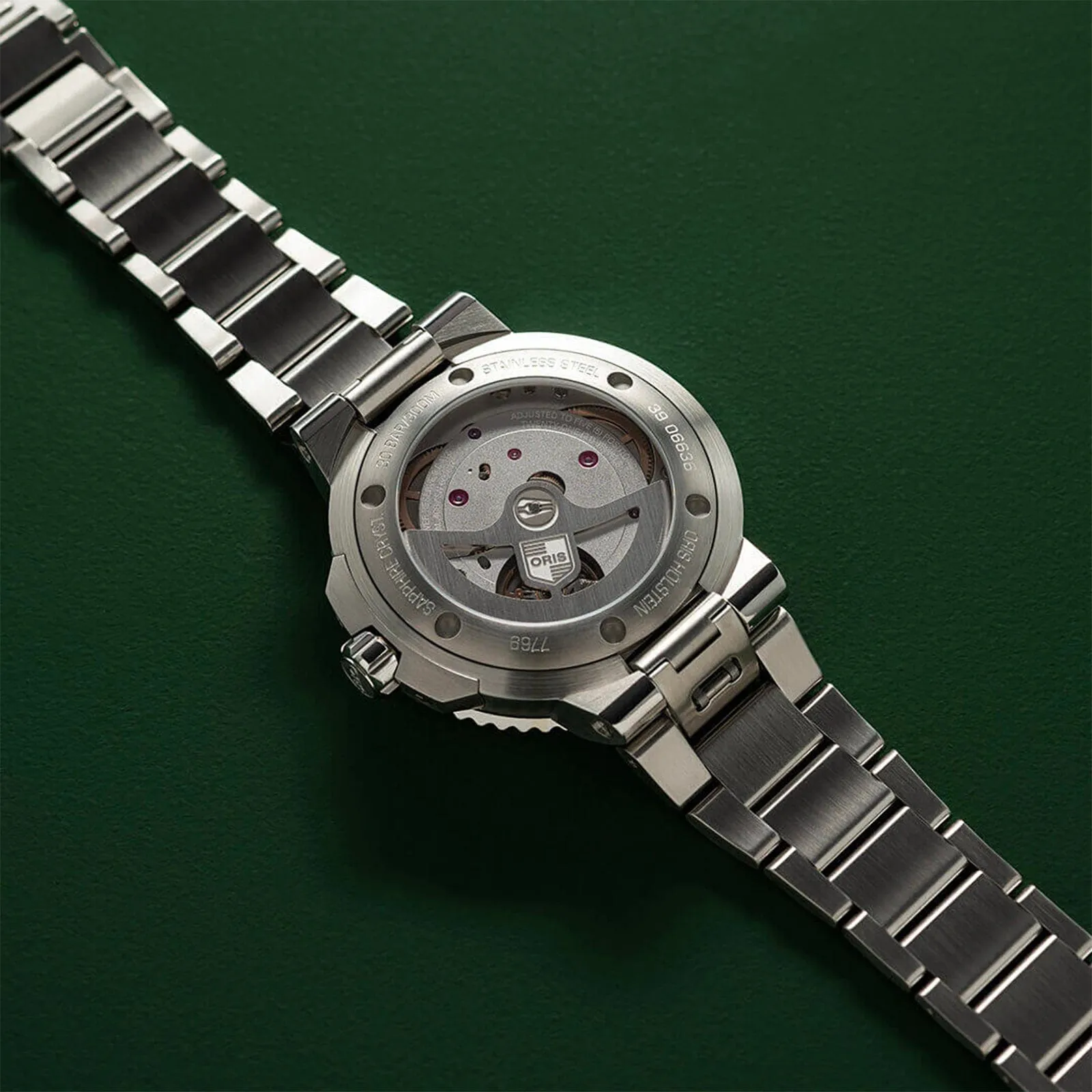 Aquis Date Calibre 400 (41.5mm)