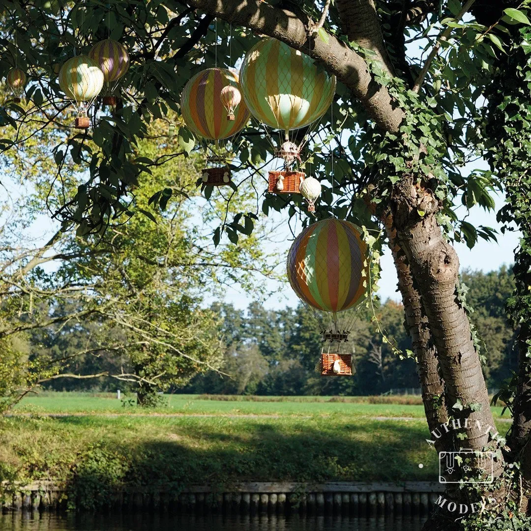 Authentic Models Royal Aero. Pink - Hot Air Balloon Hanging Decor - 56cm