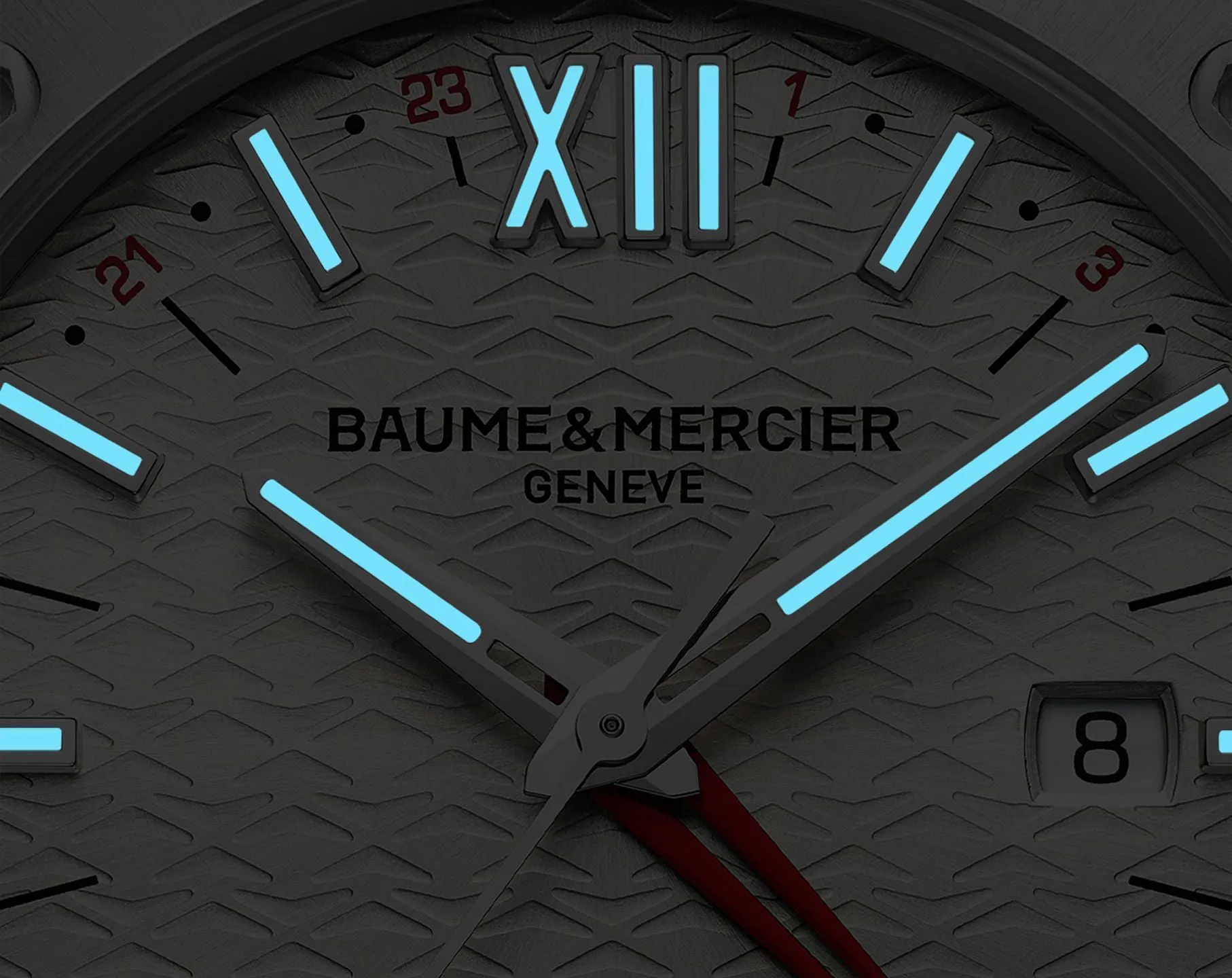 Baume & Mercier Riviera Automatic GMT Stainless Steel Silver Dial Date Mens Watch M0A10658