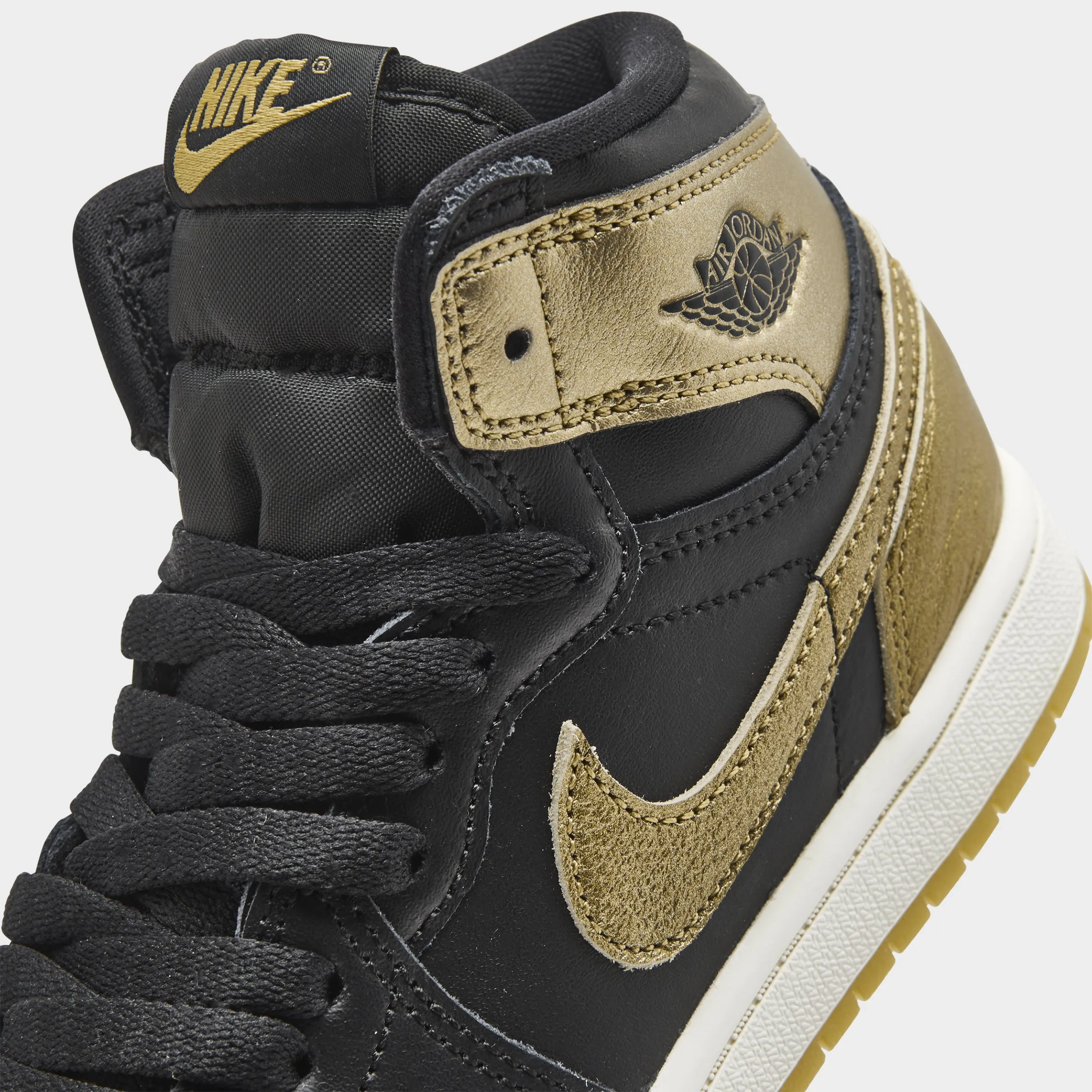 Jordan 1 Retro High OG PS Black / Metallic Gold - Sail