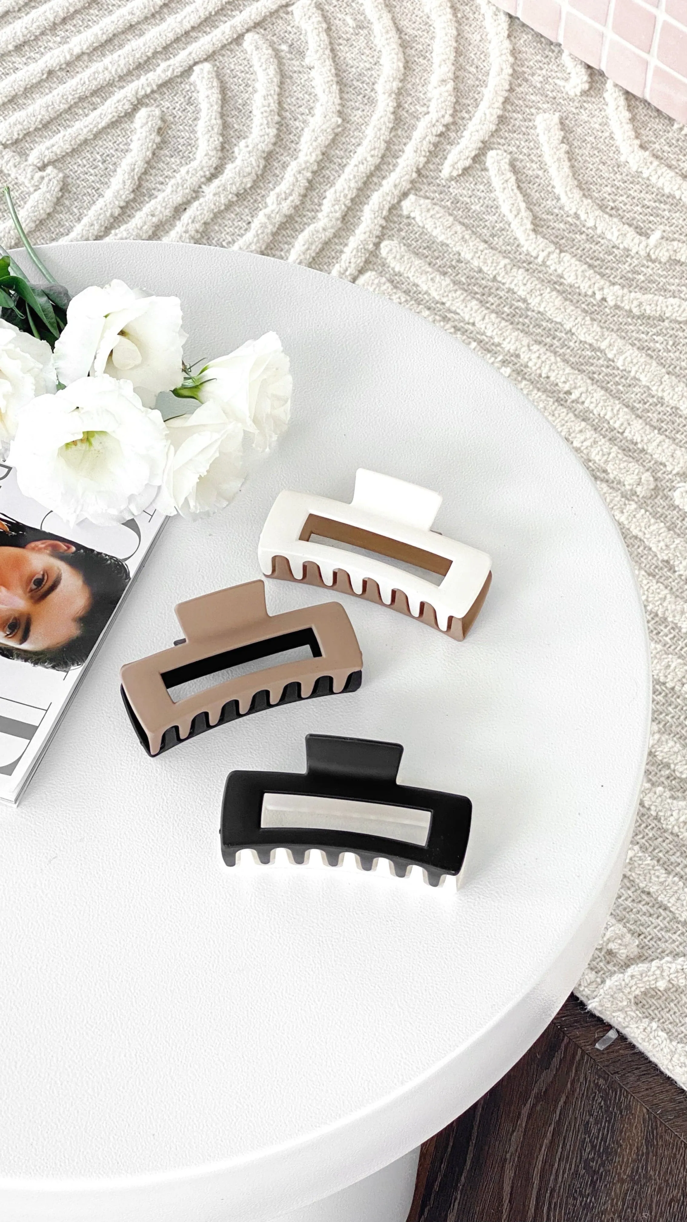 Lily Two Tone Rectangle Clip - Tan/Black