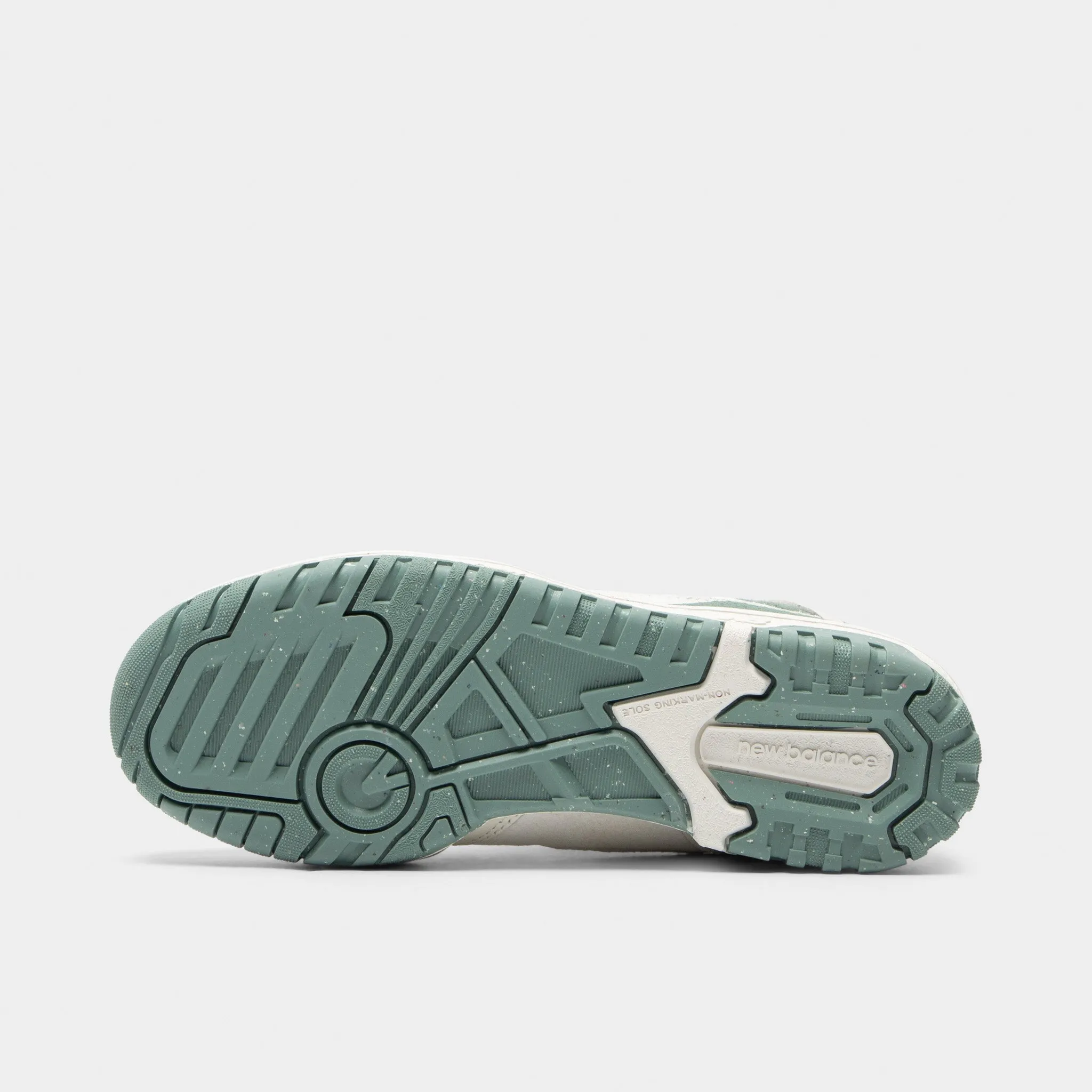 New Balance Women's 550 Sea Salt / Dark Juniper