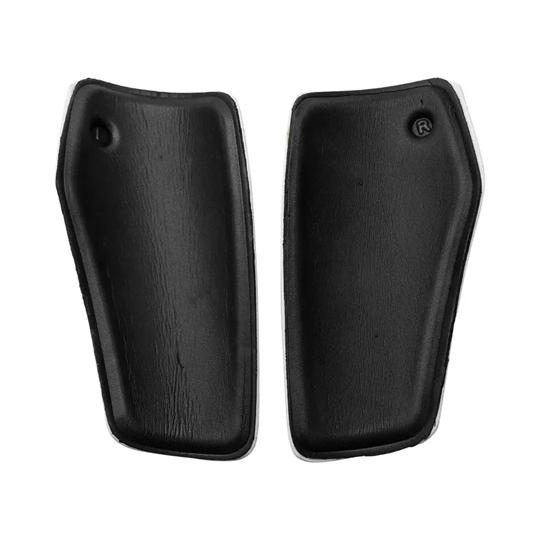 Puma - Attacanto Sleeve Shinguard (030887 09)