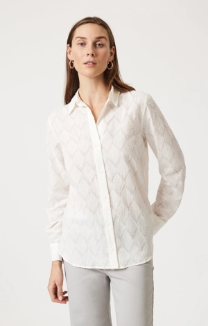 TEXTURED DETAIL BUTTON-UP SHIRT IN ANTIQUE WHITE