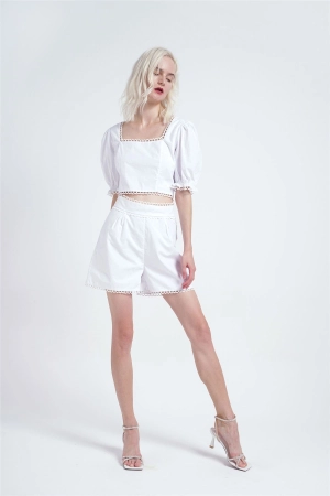 White- Lace-Trim High-Waisted-Shorts